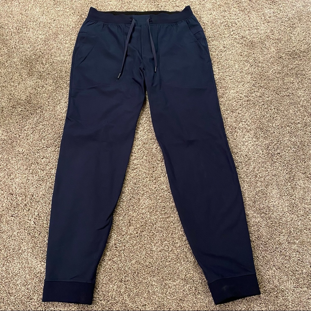 Mens Lululemon ABC Navy Joggers, Barely Used Size Large